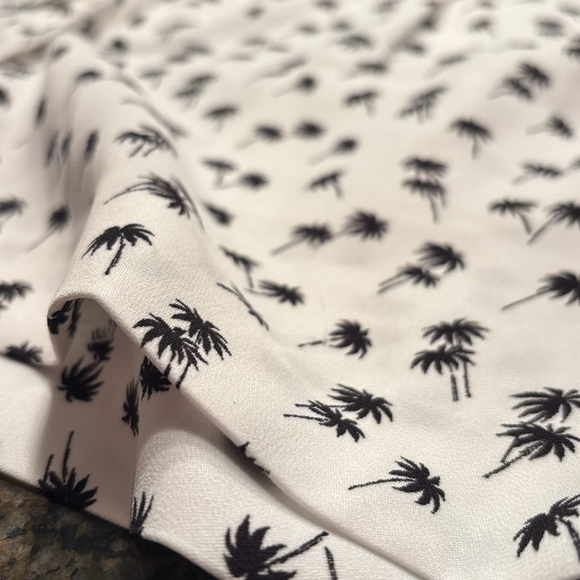 Ann Taylor Tie Waist Short - Picture 4 of 4